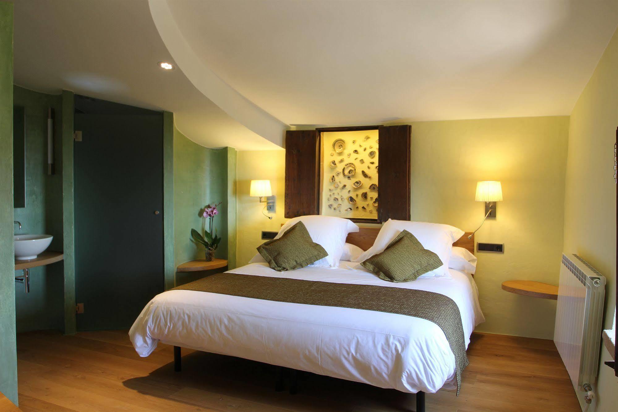 Hotel Can Cuch Cánoves Kültér fotó
