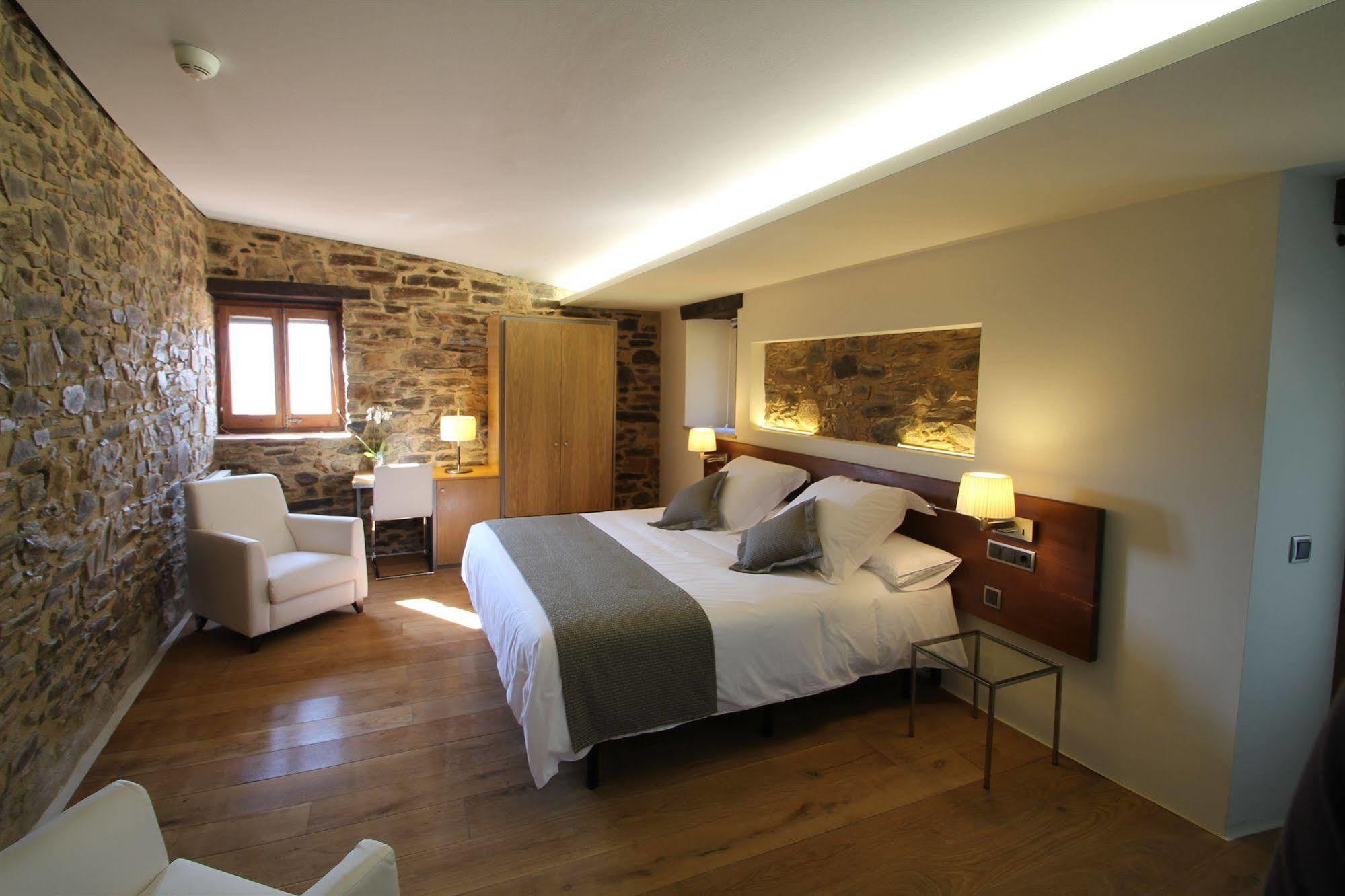 Hotel Can Cuch Cánoves Kültér fotó
